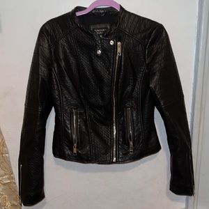 GUESS - Black leather jacket